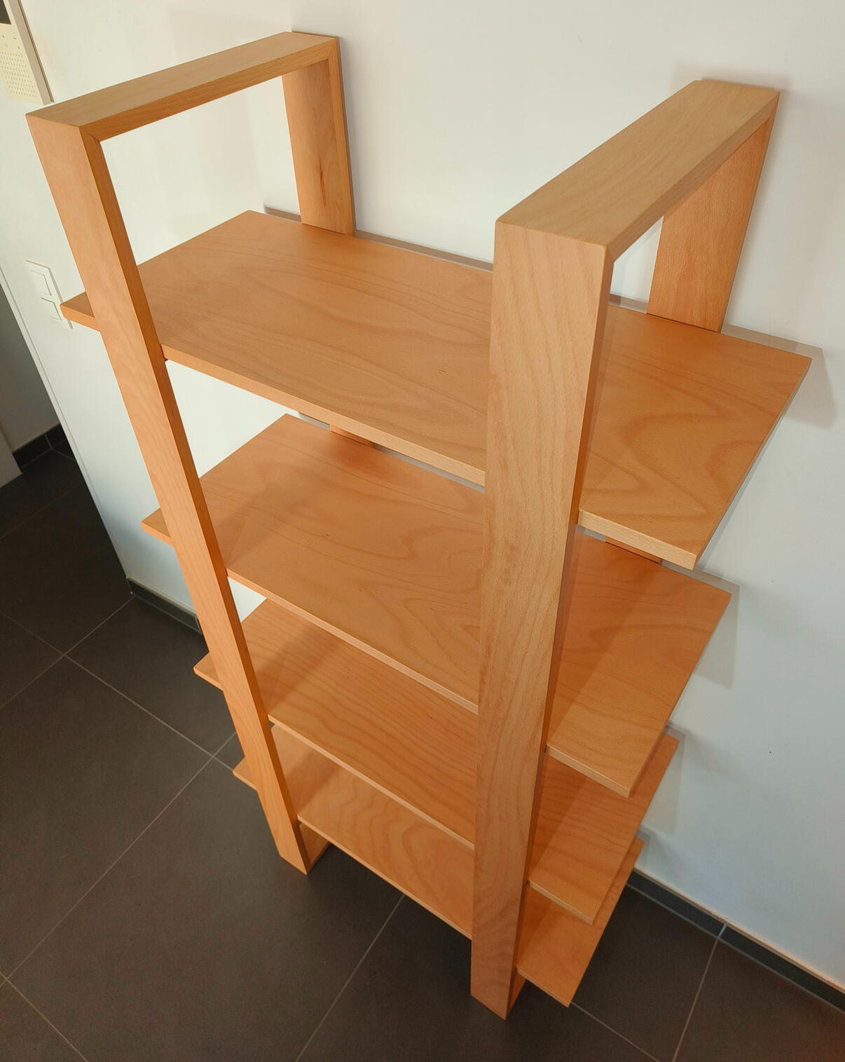 Open kast